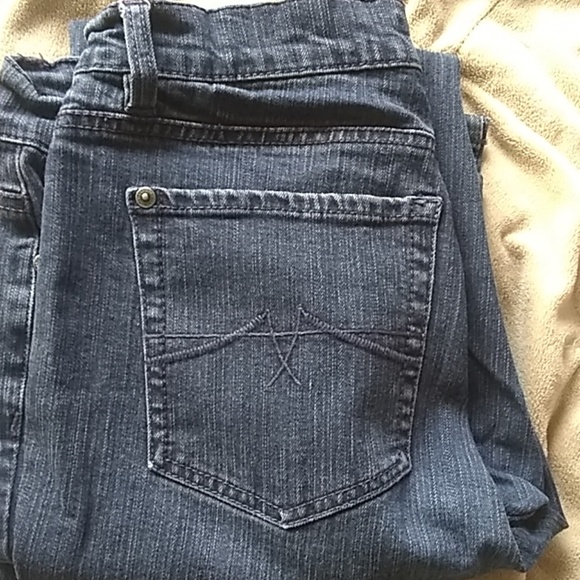 Jeans - Picture 3 of 3